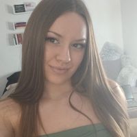 Maja 🌸 profile picture
