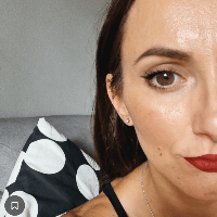 Ivana V. profile picture