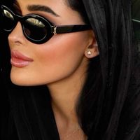 She Glams ✨ profile picture
