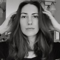 Angela profile picture