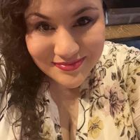 Elizabeth B profile picture