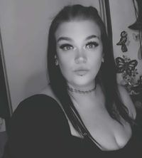 Tarah lovelee profile picture