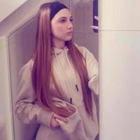 Lena Divnic profile picture