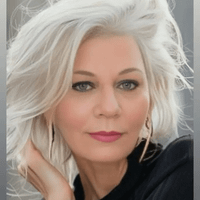 Melanie Peaslee profile picture