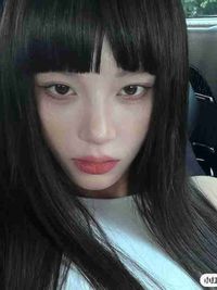 karina profile picture