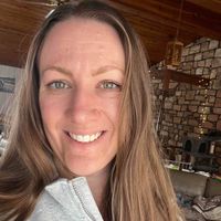 Julie Klemens profile picture