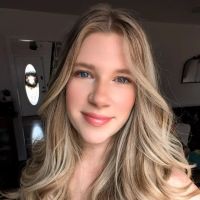 Em Lifts profile picture