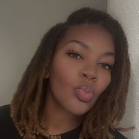 Gabrielle Bell profile picture