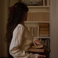 Azra profile picture