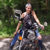 Amy Lou profile picture