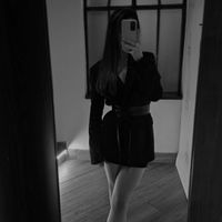 Elena profile picture