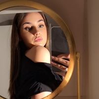 Elena profile picture