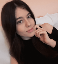 Lara profile picture