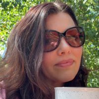 Julie Young profile picture