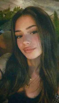 Eliana Embrict profile picture