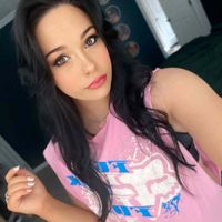Ally Stacy profile picture