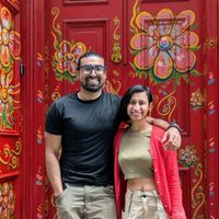 Wandering Slowmads - Salima & Zohaib profile picture
