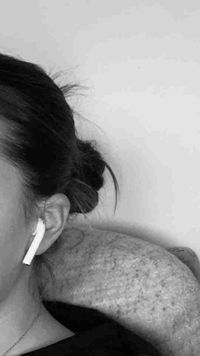 sara profile picture