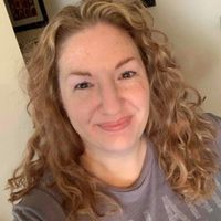 Emily profile picture