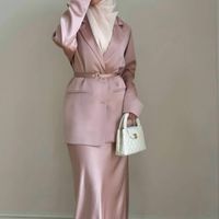 PinkLayers| Fashion and Lifestyle blogger profile picture