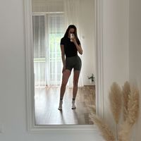Random girl profile picture