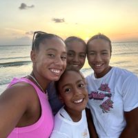Sisters Dera profile picture