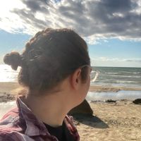 Carly's Evergreen profile picture