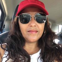 Ester Parrott profile picture