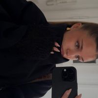 Chloe Parker profile picture