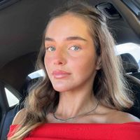 Alex 🌹 profile picture