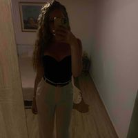 Eleni Pre profile picture