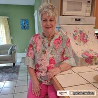 Angie Colwell profile picture