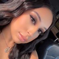 Gabriela Flores profile picture