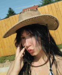 Dina profile picture