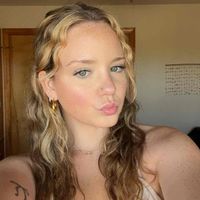 Ava Rowe profile picture