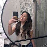 Clairefully Curated profile picture