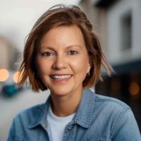 Betsy Crow profile picture