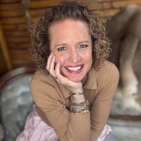 Elizabeth Schroeder profile picture