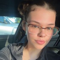 Elizabeth profile picture