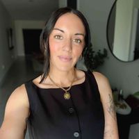 Xenia Santiago-Borrego profile picture