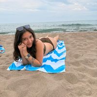 izzy quiros 🌙 profile picture