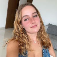 Renatha Blonde profile picture