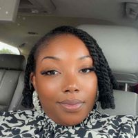 Danielle Lyons profile picture