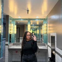 Catherine B profile picture