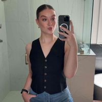 Alli Neumann profile picture