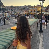 Ellie profile picture