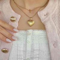 V1ntage_couture profile picture