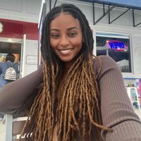 Alyssa L. profile picture