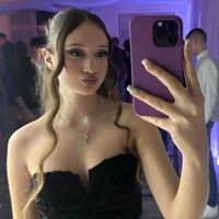 Helena profile picture
