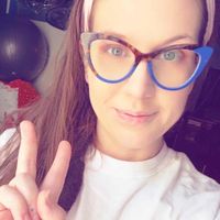 Loralei H profile picture